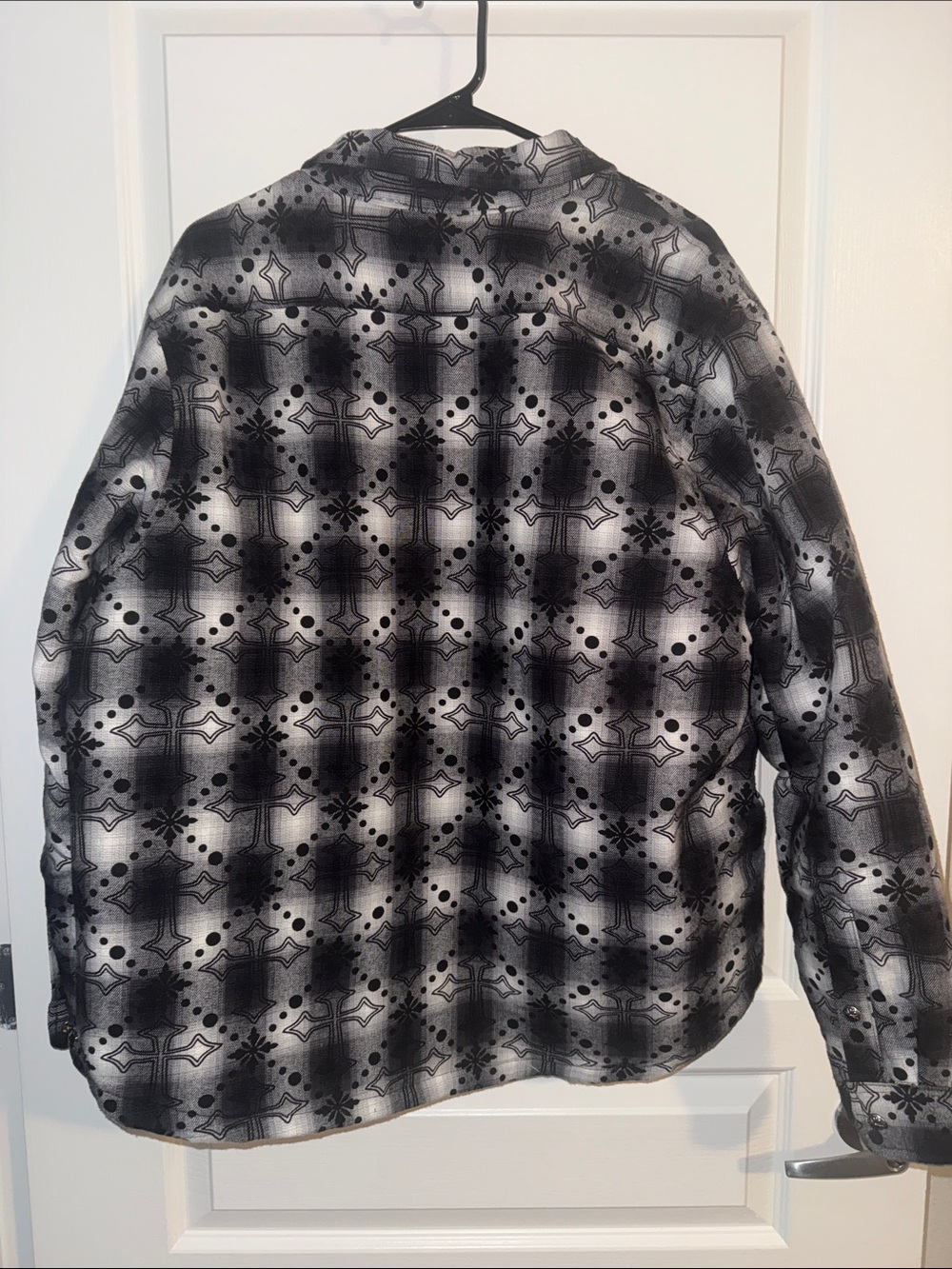 Maison Article Cross Print Plaid Fleece Button Up - Picture 5 of 5